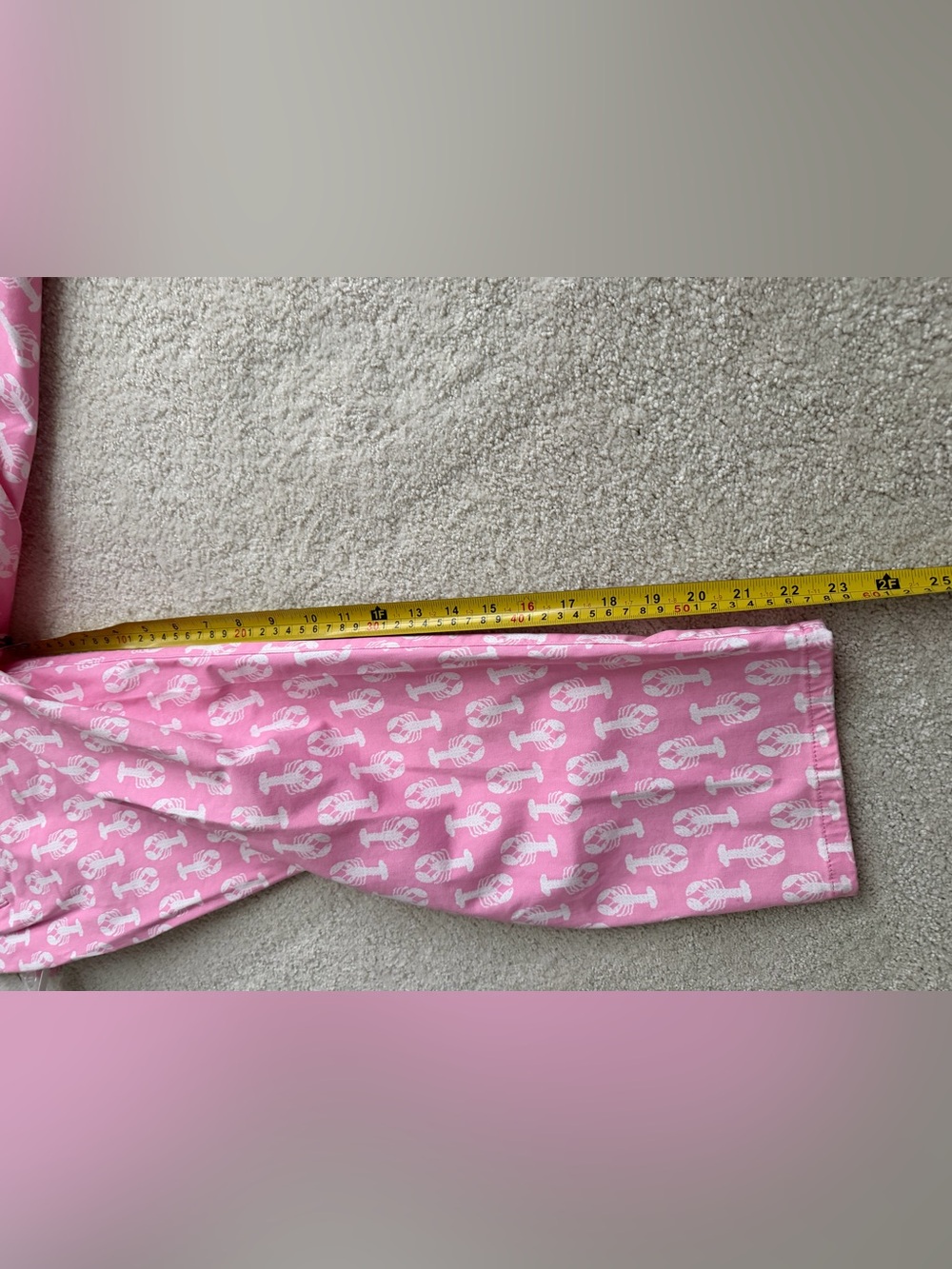 Crown & Ivy Pink Lobster Print Cropped Pants - Picture 7 of 7